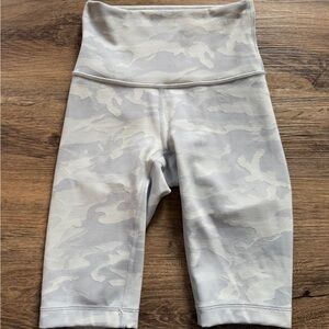 Lululemon Athletica Gray Camouflage Athletic Shorts